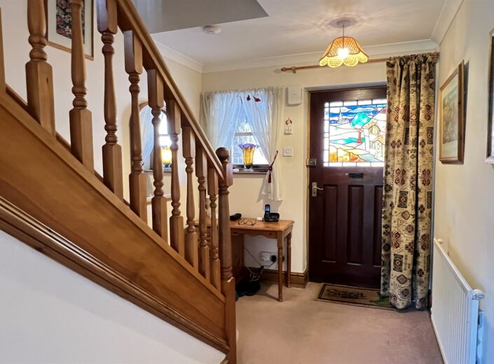 6 Ranelagh Street, Whitecross, Hereford, HR4 0DT - photo 5