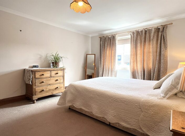 6 Ranelagh Street, Whitecross, Hereford, HR4 0DT - photo 12