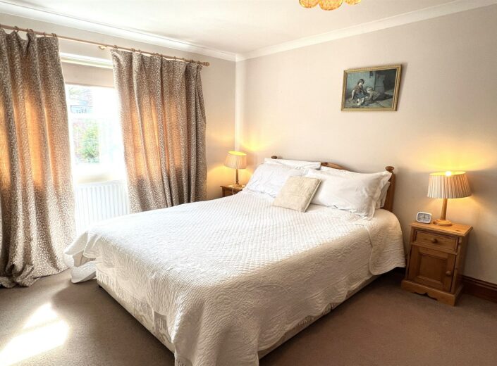 6 Ranelagh Street, Whitecross, Hereford, HR4 0DT - photo 11