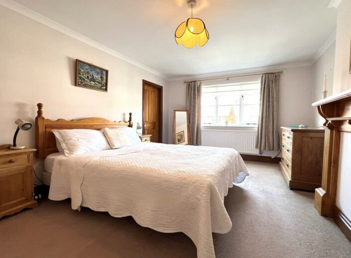 6 Ranelagh Street, Whitecross, Hereford, HR4 0DT - photo 10