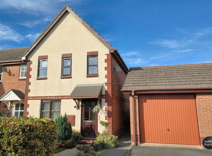 15 The Courtyard, Lower Bullingham, Hereford, HR2 6FA - photo 1