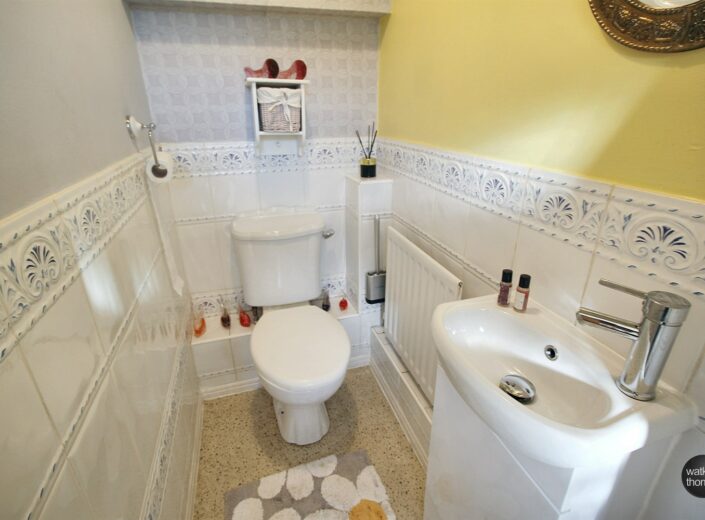 15 The Courtyard, Lower Bullingham, Hereford, HR2 6FA - photo 2