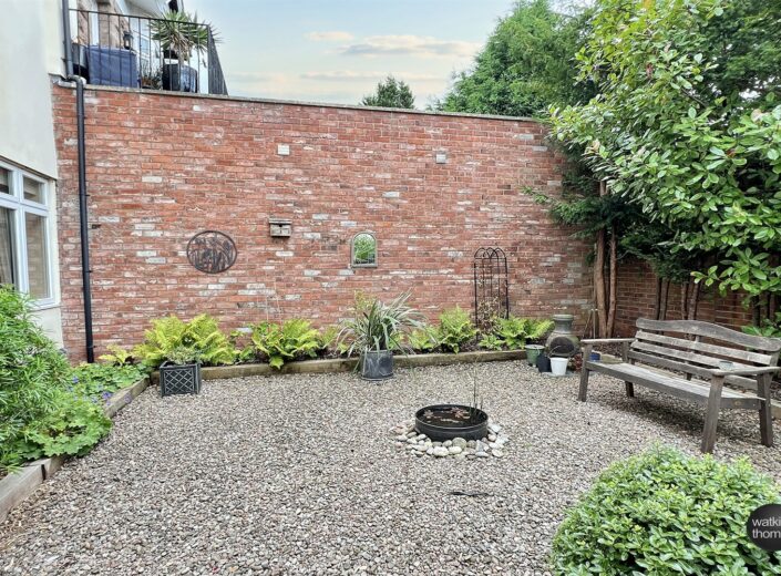 Apartment 4, Burcott House, 131 Aylestone Hill, Hereford, HR1 1JJ - photo 21