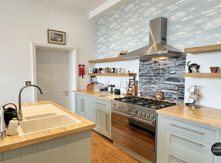 Apartment 4, Burcott House, 131 Aylestone Hill, Hereford, HR1 1JJ - photo 8