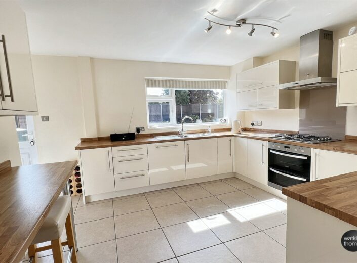 24 Loder Drive, Aylestone Hill, Hereford, HR1 1DS - photo 9