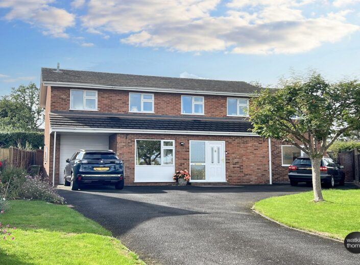 24 Loder Drive, Aylestone Hill, Hereford, HR1 1DS - photo 1