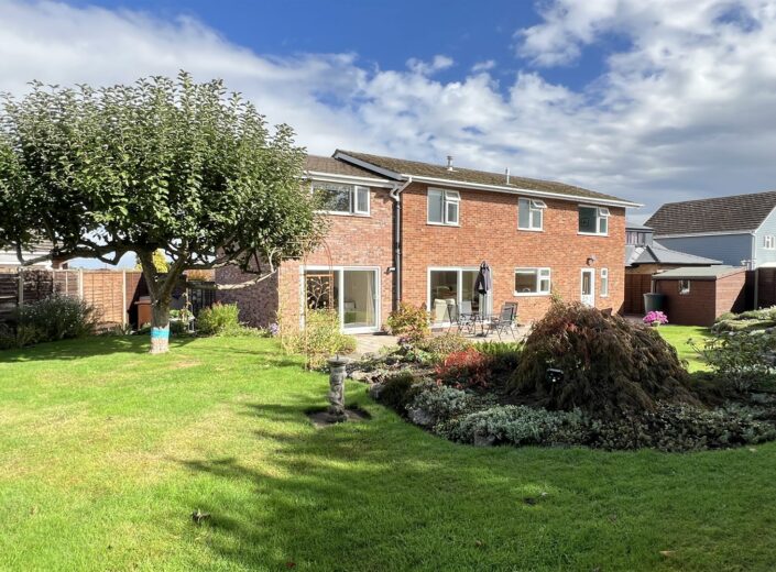 24 Loder Drive, Aylestone Hill, Hereford, HR1 1DS - photo 3