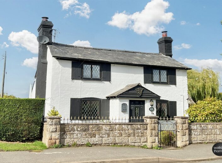 Pear Tree Cottage, Kingstone, Hereford, Herefordshire, HR2 9HN - photo 1
