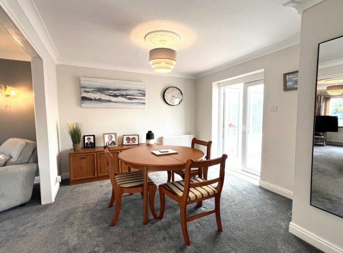 9 Carwardine Green, Newton Farm, Hereford, HR2 7ER - photo 8