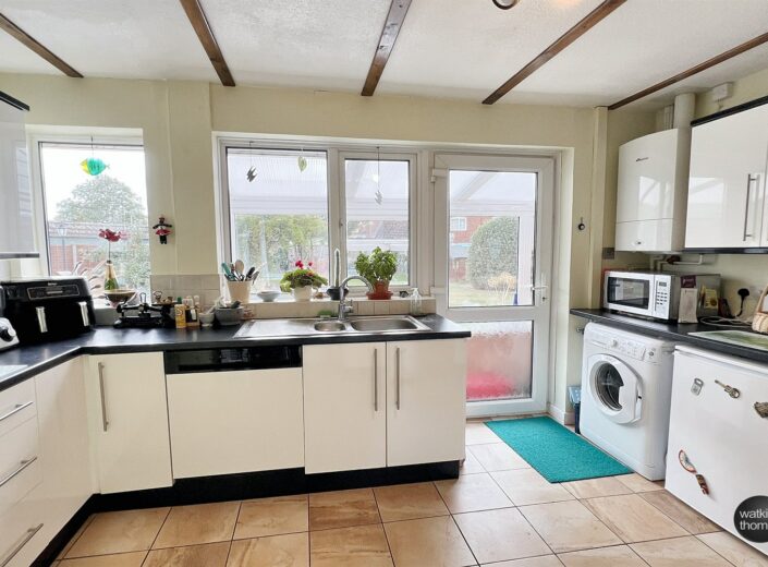 Te Aroha, Moreton-on-Lugg, Hereford, HR4 8DE - photo 14