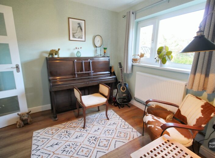 8 Coniston Walk, off Yazor Road, Hereford, HR4 9PP - photo 2