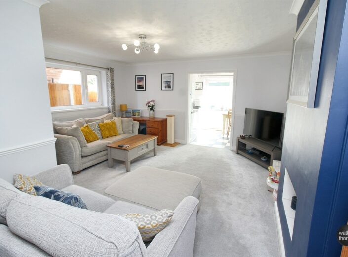 8 Coniston Walk, off Yazor Road, Hereford, HR4 9PP - photo 4