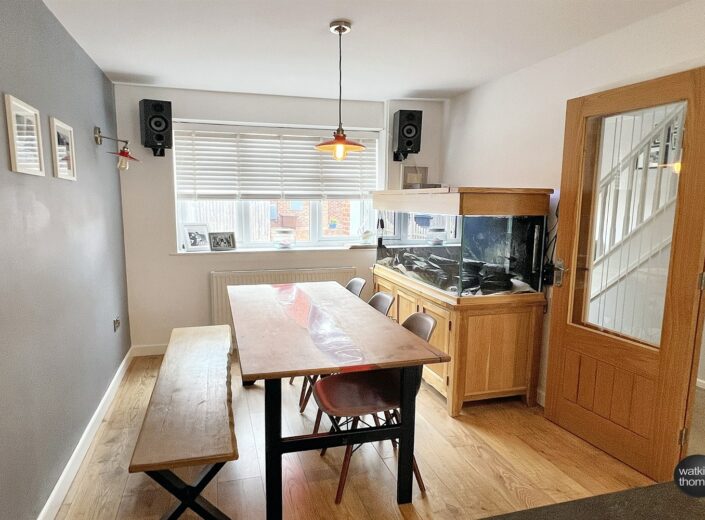 14 Spinney Grove, Hampton Dene, Hereford, HR1 1AY - photo 6