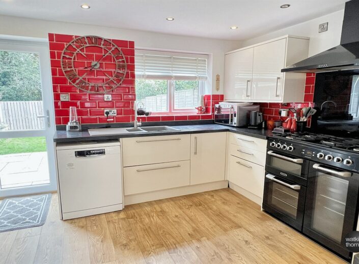 14 Spinney Grove, Hampton Dene, Hereford, HR1 1AY - photo 17