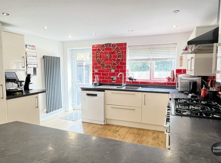 14 Spinney Grove, Hampton Dene, Hereford, HR1 1AY - photo 7