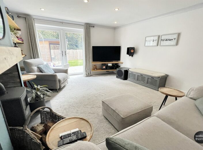 14 Spinney Grove, Hampton Dene, Hereford, HR1 1AY - photo 5