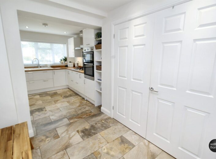 132 St Peter's Close, Moreton-on-Lugg, Hereford, HR4 8DW - photo 4