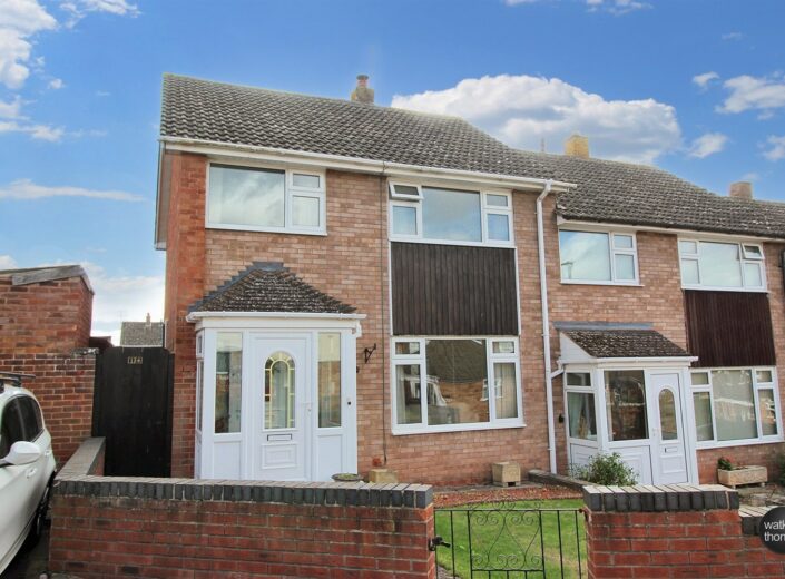 14 Eastnor Drive, Tupsley, Hereford, HR1 1PL