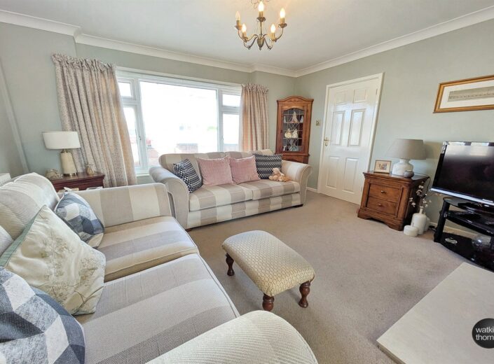 14 Eastnor Drive, Tupsley, Hereford, HR1 1PL - photo 5