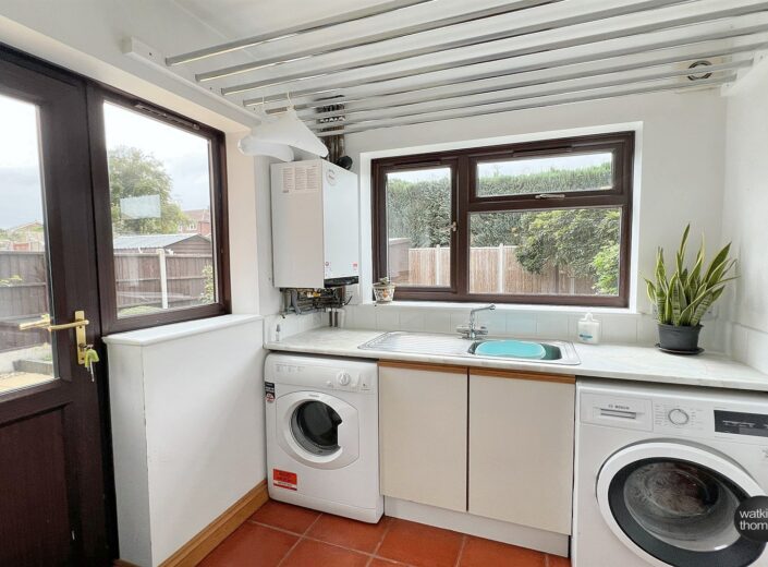 18 Farr Close, Tupsley, Hereford, HR1 1QF - photo 15