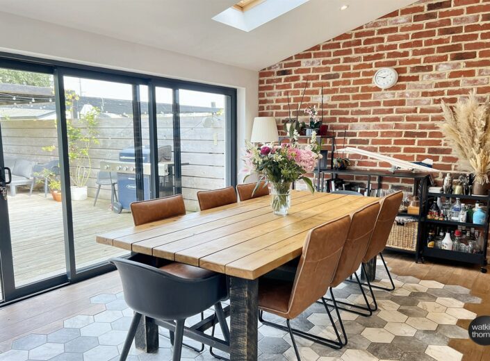 5 Garbrook, Tarrington, Herefordshire, HR1 4JF - photo 3