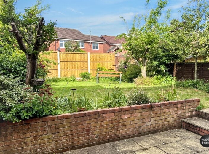 37 Dorchester Way, Belmont, Hereford, HR2 7ZN - photo 2