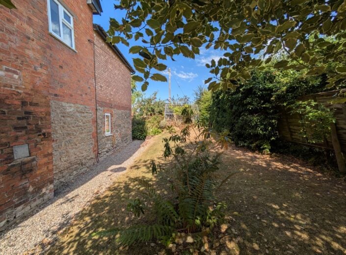Brooklands, Woolhope, Herefordshire, HR14RF - photo 3