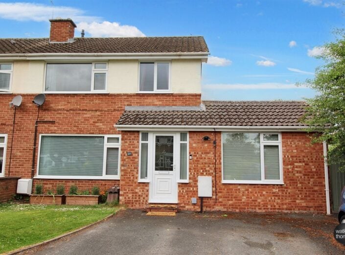 27 Church Croft, Madley, Herefordshire, HR2 9LT