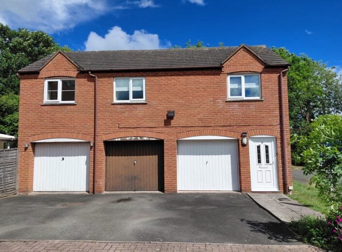 6 St Becketts Mews, Glastonbury Close, Belmont, Hereford, HR2 7YW - photo 1