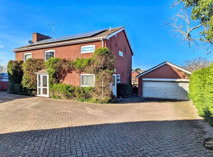 3 Copper Beeches Close, Much Dewchurch, Herefordshire, HR2 8DX