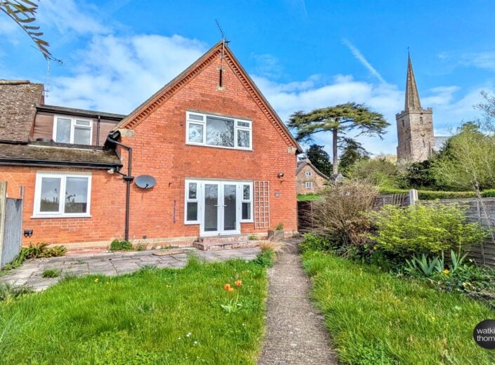 1 Hopton Cottages, Stretton Grandison, Herefordshire, HR8 2TW