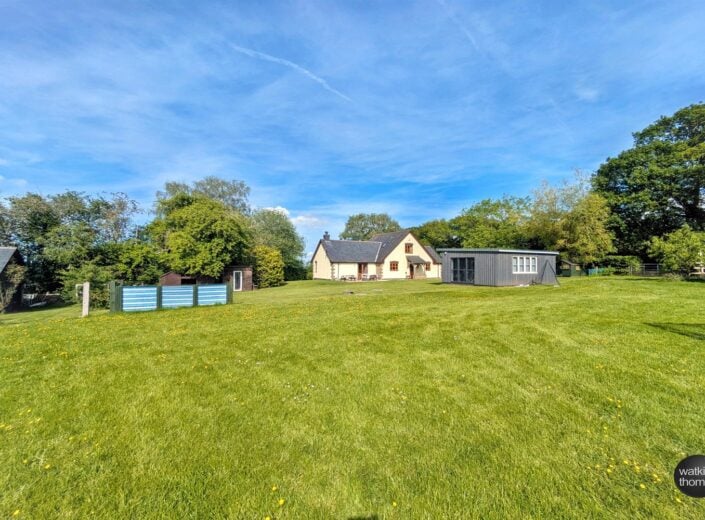 Springfield, Newton St. Margarets, Herefordshire, HR2 0QG - photo 12
