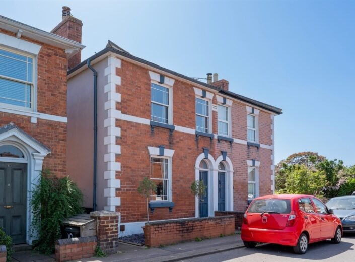 8 Park Street, St James, Hereford, HR1 2RB