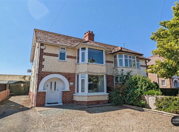 123 Grandstand Road, Hereford, HR4 9NH