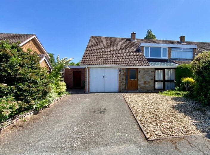 13 Oatfield Close, Off Three Elms Road, Hereford, HR4 0RP