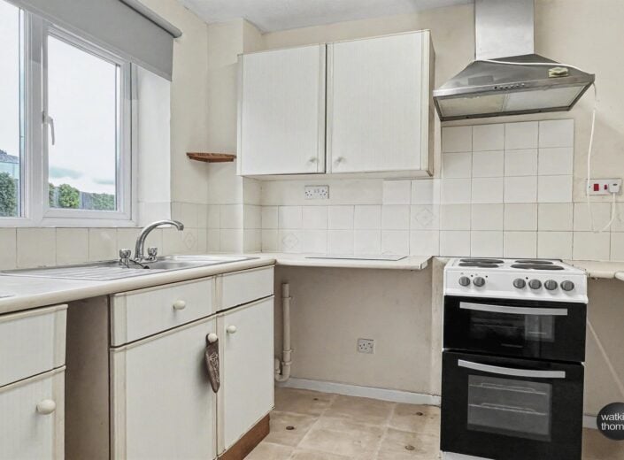 49 Gladstone Drive, Moorfields, Hereford, HR4 9YD - photo 2