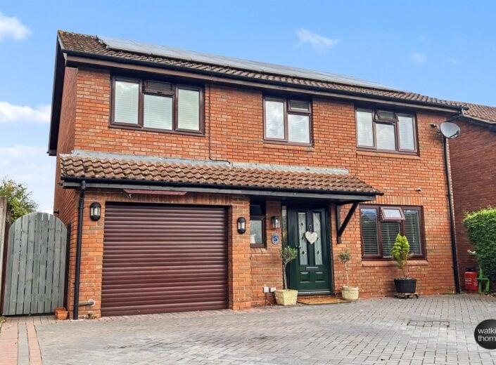 5 Fountains Close, Belmont, Hereford, HR2 7XY